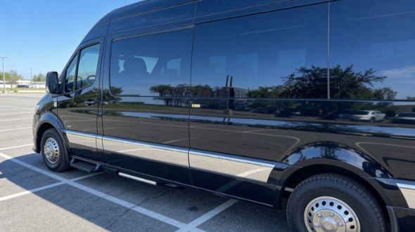 phoenix corporate sprinter van service