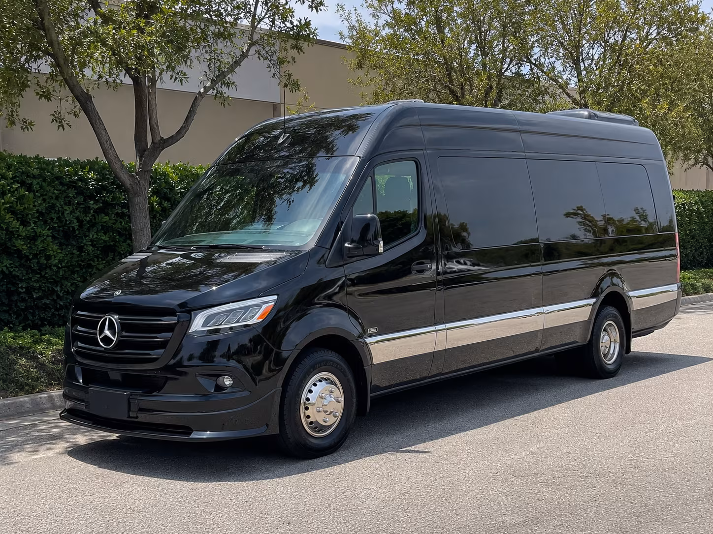 find the perfect transportation for your next private event 4