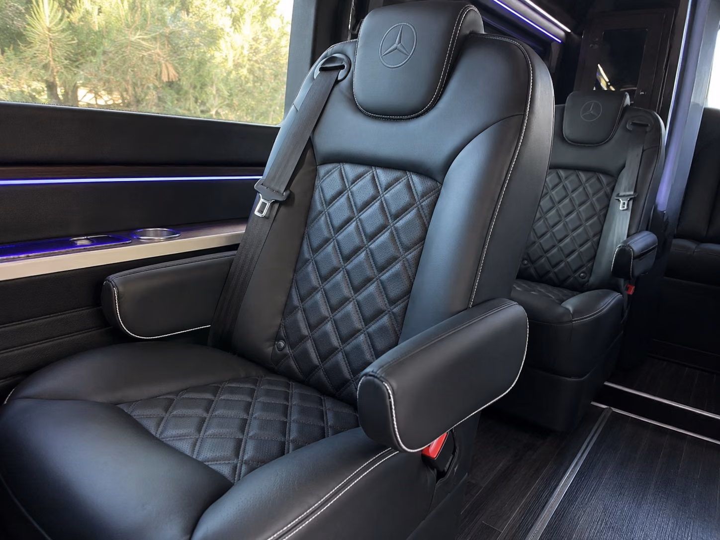 scottsdale 15 passenger sprinter van inside