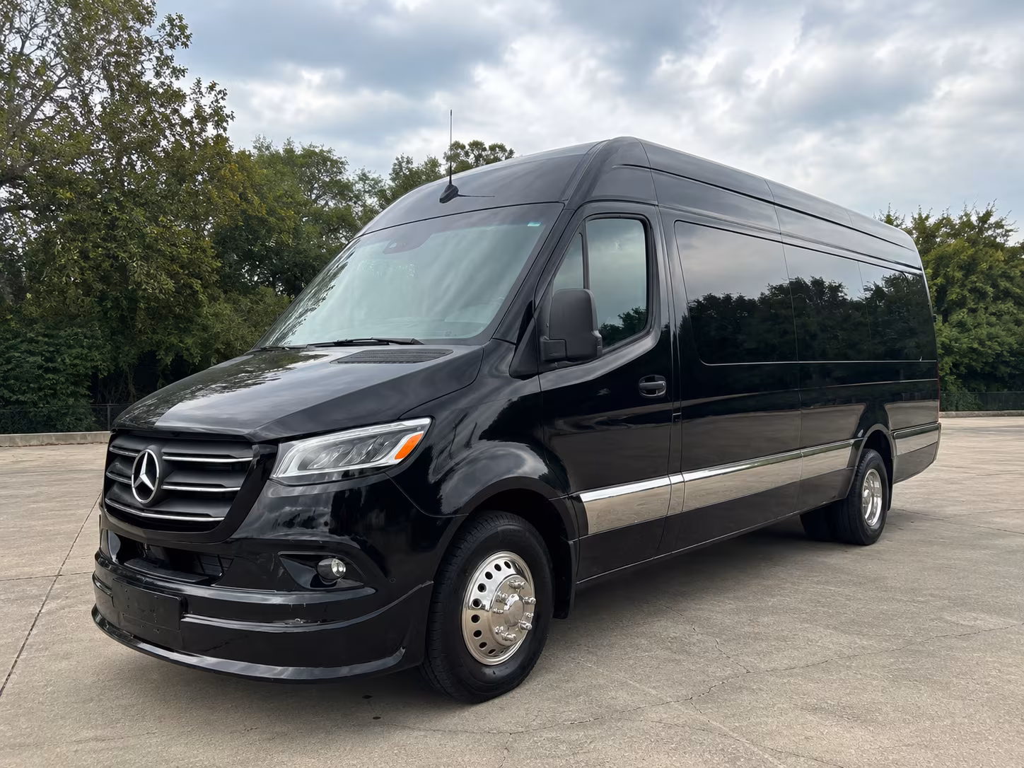 scottsdale 8 passenger sprinter van